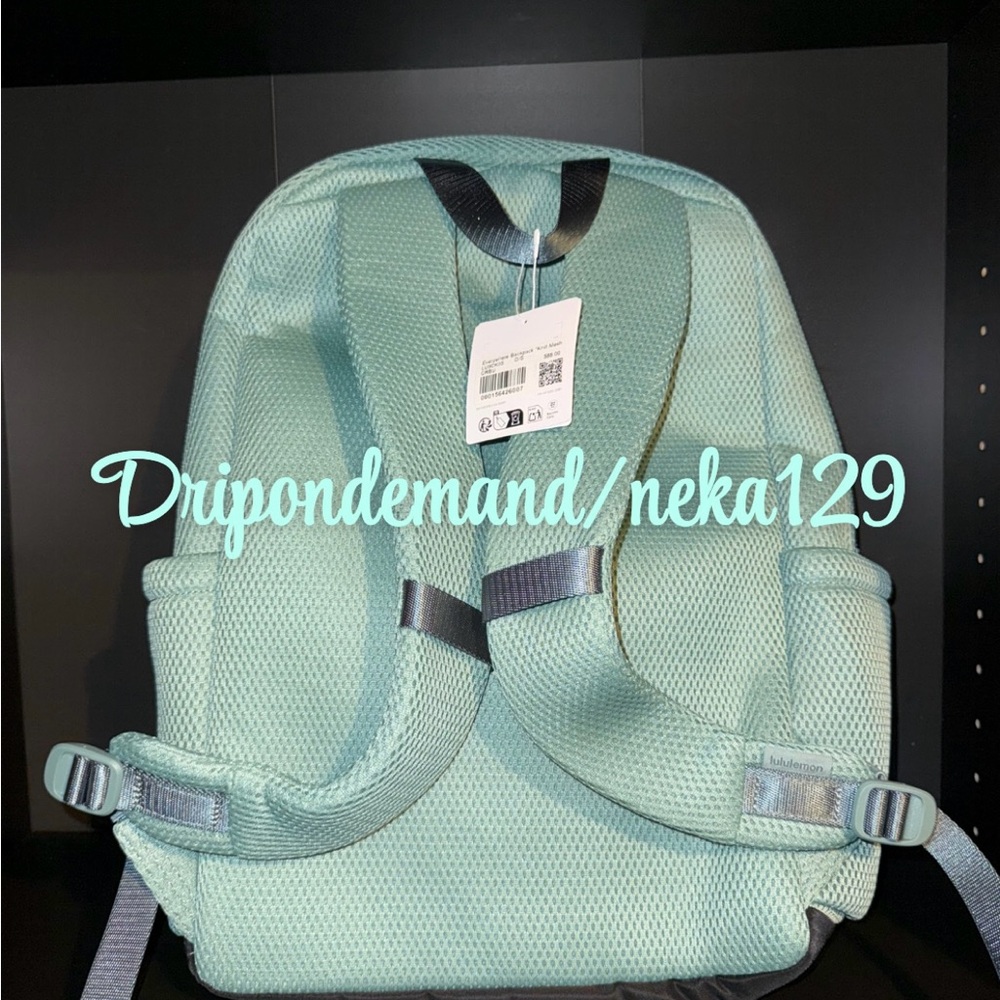Lululemon Everywhere Backpack 22L Knit Mesh- Crater Blue - Picture 4 of 11
